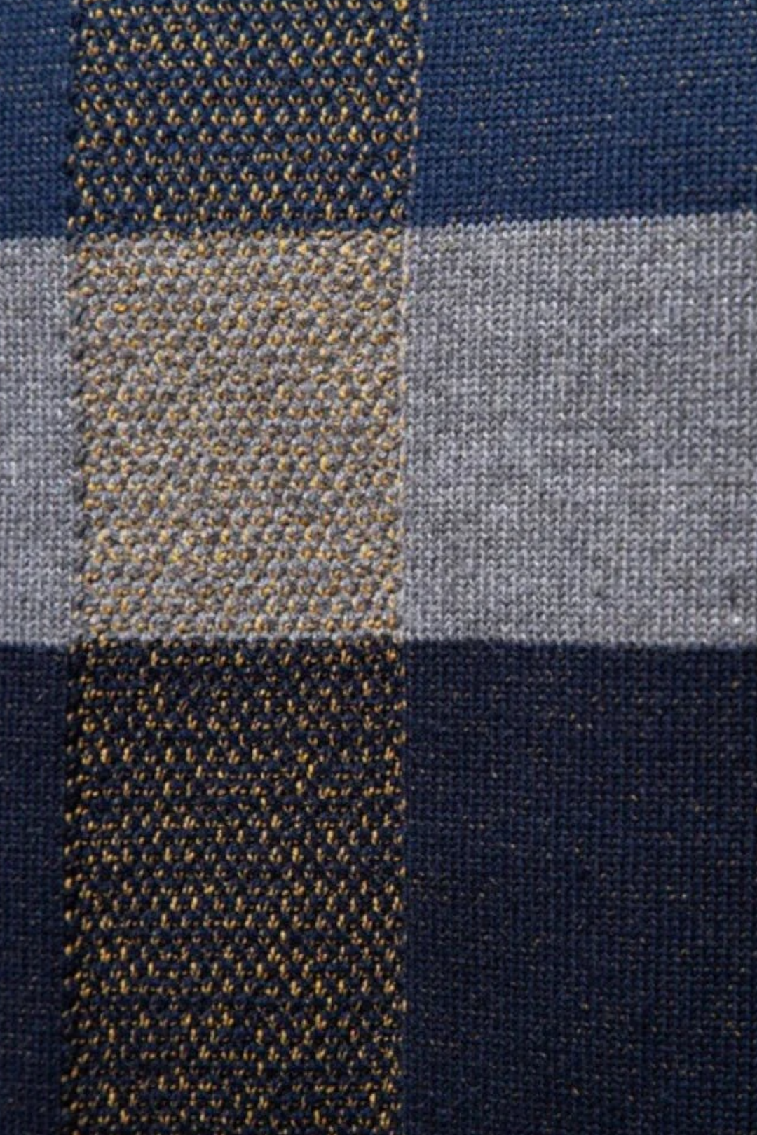 ROSENFELD GEBREIDE TRUI MET RUITPATROON