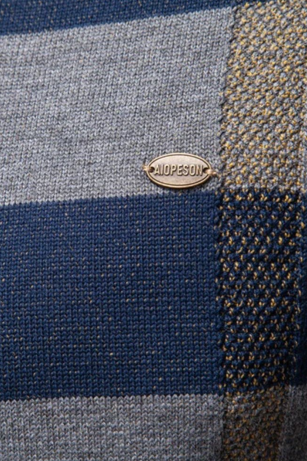 ROSENFELD GEBREIDE TRUI MET RUITPATROON